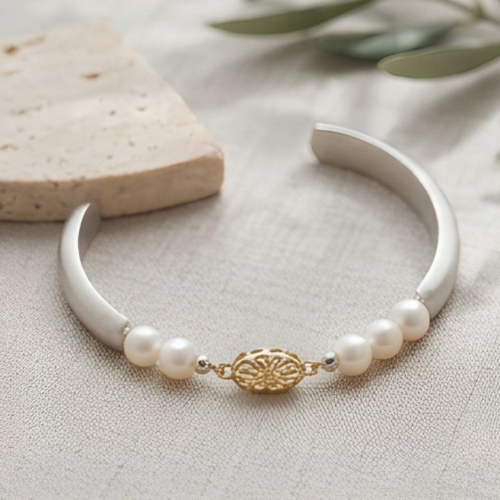 Pulsera Ajustable con Dije Estrella